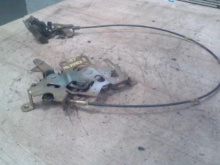 bontott NISSAN VANETTE Bal Tolóajtó Zárszerkezet