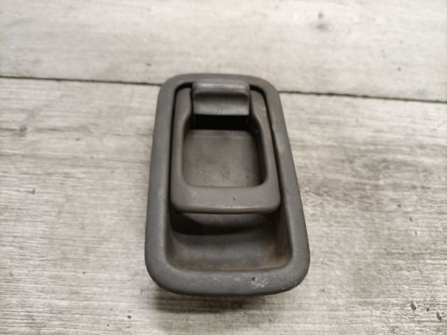 bontott NISSAN VANETTE Csomagtérajtó Kilincs