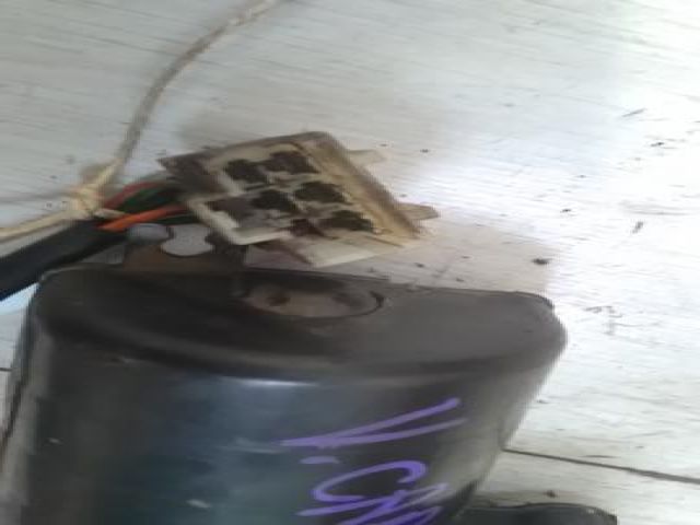 bontott NISSAN VANETTE Első Ablaktörlő Motor