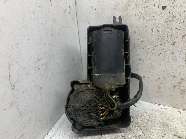 bontott NISSAN VANETTE Első Ablaktörlő Motor