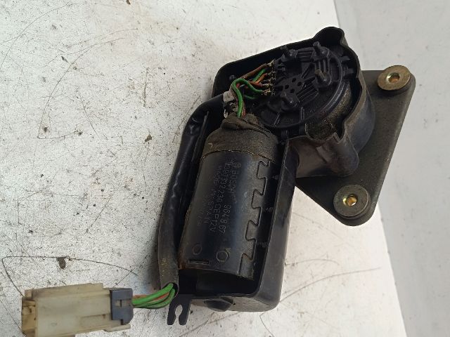 bontott NISSAN VANETTE Első Ablaktörlő Motor