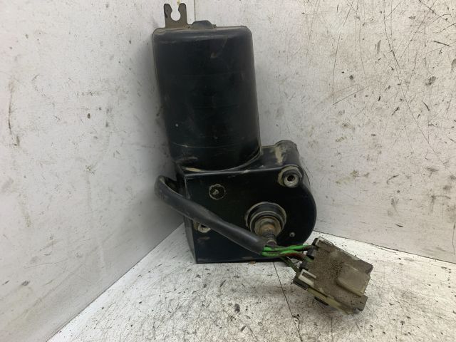 bontott NISSAN VANETTE Első Ablaktörlő Motor