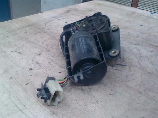 bontott NISSAN VANETTE Első Ablaktörlő Motor