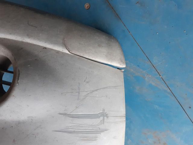 bontott NISSAN VANETTE Első Lökhárító (Üresen)