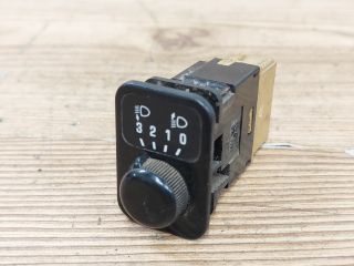 bontott NISSAN VANETTE Fényszórómagasság Állító Kapcsoló