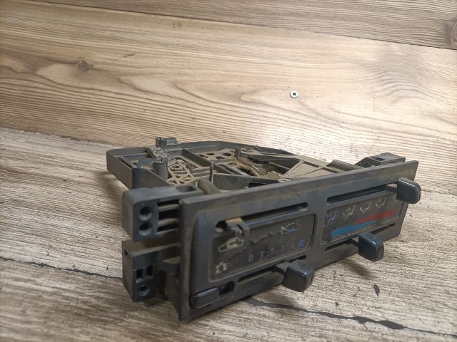 bontott NISSAN VANETTE Fűtéskapcsoló (manuális klímás)