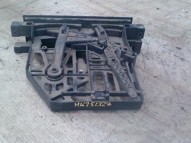 bontott NISSAN VANETTE Fűtéskapcsoló