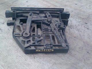 bontott NISSAN VANETTE Fűtéskapcsoló