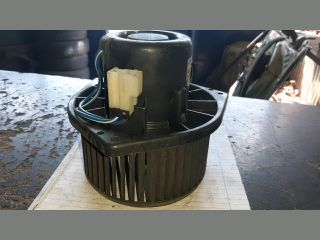 bontott NISSAN VANETTE Fűtőmotor (Nem klímás)