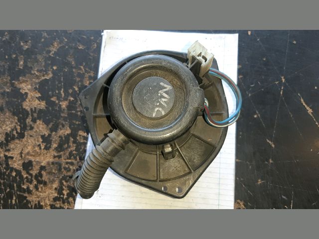 bontott NISSAN VANETTE Fűtőmotor (Nem klímás)