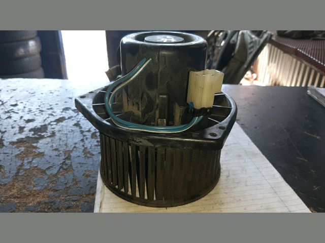 bontott NISSAN VANETTE Fűtőmotor (Nem klímás)