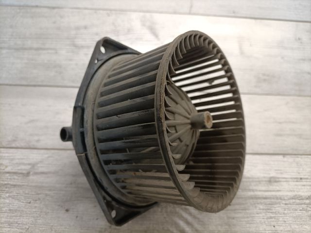 bontott NISSAN VANETTE Fűtőmotor (Nem klímás)