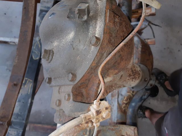 bontott NISSAN VANETTE Hátsó Híd (Dobfékes)