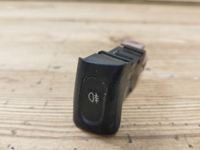 bontott NISSAN VANETTE Hátsó Ködzárófény Kapcsoló