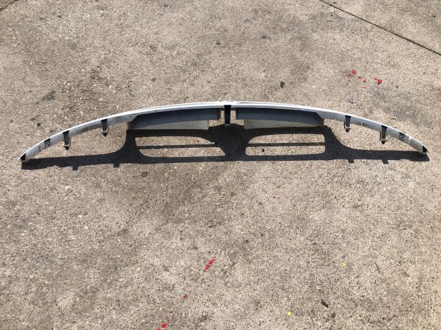 bontott NISSAN VANETTE Hűtőrács