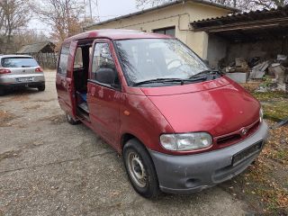 bontott NISSAN VANETTE Hűtőrács