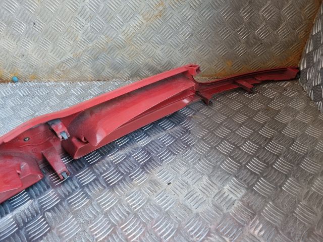 bontott NISSAN VANETTE Hűtőrács