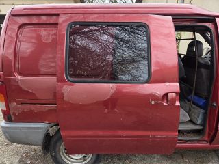 bontott NISSAN VANETTE Jobb Csomagtérajtó (Részeivel)