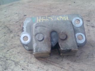 bontott NISSAN VANETTE Jobb Csomagtérajtó Zárszerkezet