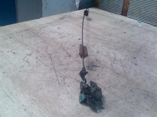 bontott NISSAN VANETTE Jobb Csomagtérajtó Zárszerkezet