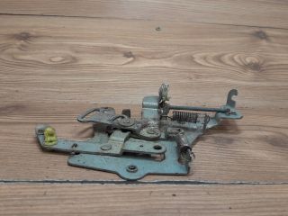 bontott NISSAN VANETTE Jobb Csomagtérajtó Zárszerkezet