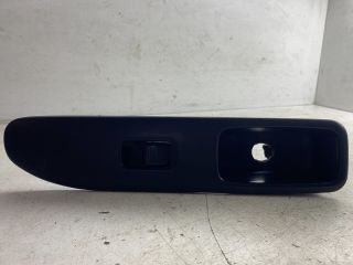 bontott NISSAN VANETTE Jobb első Ablakemelő Kapcsoló