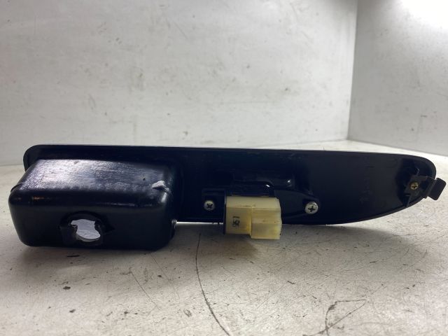 bontott NISSAN VANETTE Jobb első Ablakemelő Kapcsoló