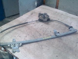 bontott NISSAN VANETTE Jobb első Ablakemelő Szerkezet (Mechanikus)