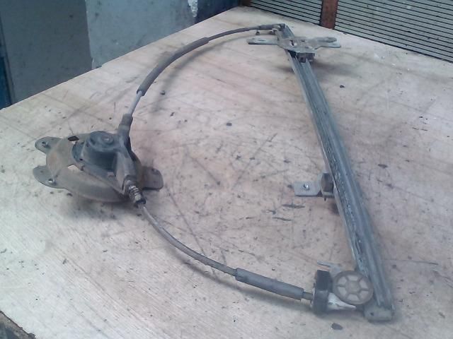 bontott NISSAN VANETTE Jobb első Ablakemelő Szerkezet (Mechanikus)