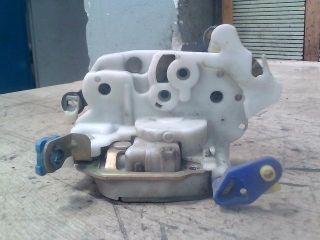 bontott NISSAN VANETTE Jobb első Ajtózár