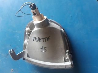 bontott NISSAN VANETTE Jobb első Irányjelző