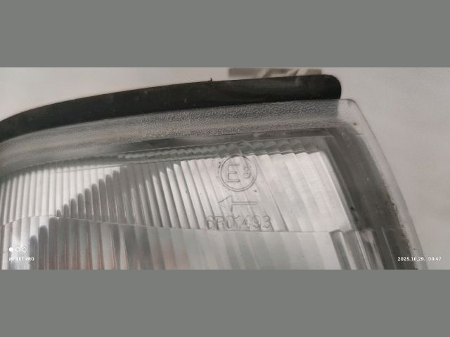 bontott NISSAN VANETTE Jobb első Irányjelző