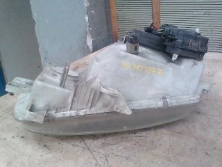 bontott NISSAN VANETTE Jobb Fényszóró