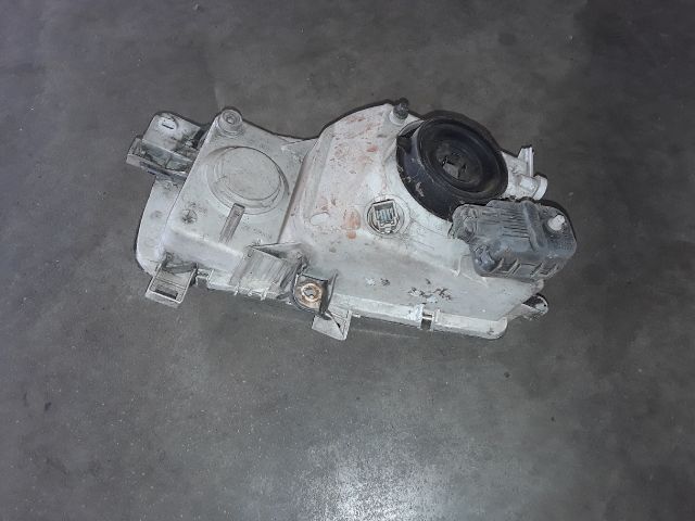 bontott NISSAN VANETTE Jobb Fényszóró