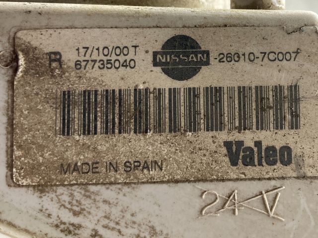 bontott NISSAN VANETTE Jobb Fényszóró