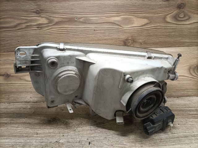 bontott NISSAN VANETTE Jobb Fényszóró