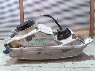 bontott NISSAN VANETTE Jobb Fényszóró