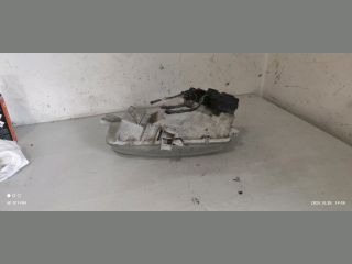 bontott NISSAN VANETTE Jobb Fényszóró