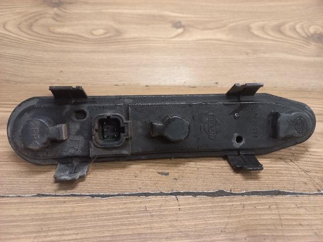 bontott NISSAN VANETTE Jobb Hátsó Lámpa Foglalat