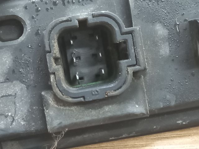 bontott NISSAN VANETTE Jobb Hátsó Lámpa Foglalat