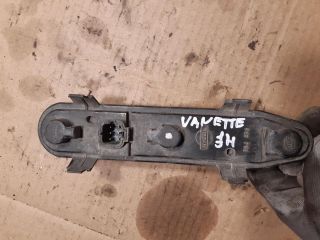 bontott NISSAN VANETTE Jobb Hátsó Lámpa Foglalat