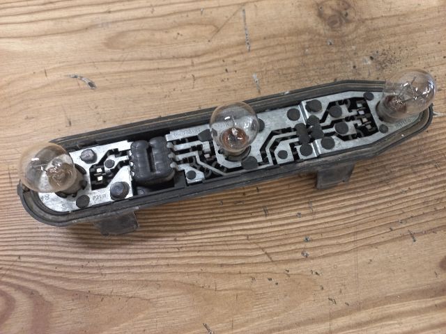 bontott NISSAN VANETTE Jobb Hátsó Lámpa Foglalat