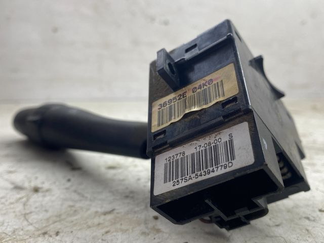 bontott NISSAN VANETTE Jobb Kormánykapcsoló Ablaktörlő