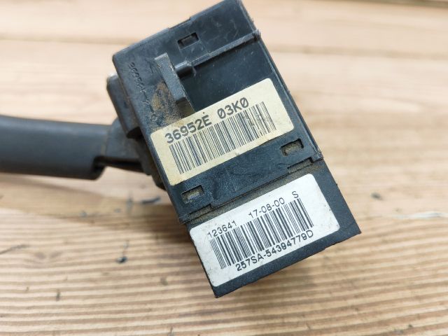 bontott NISSAN VANETTE Jobb Kormánykapcsoló Ablaktörlő