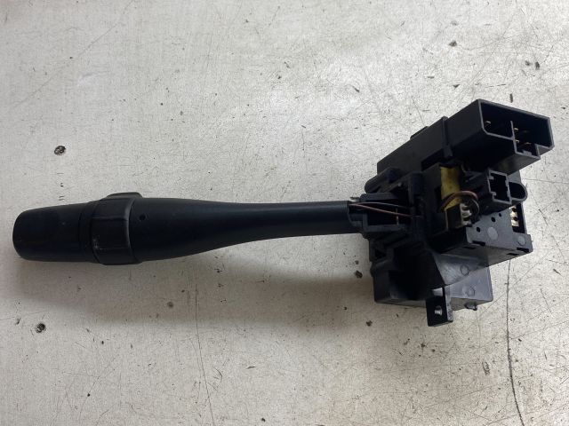 bontott NISSAN VANETTE Jobb Kormánykapcsoló Ablaktörlő