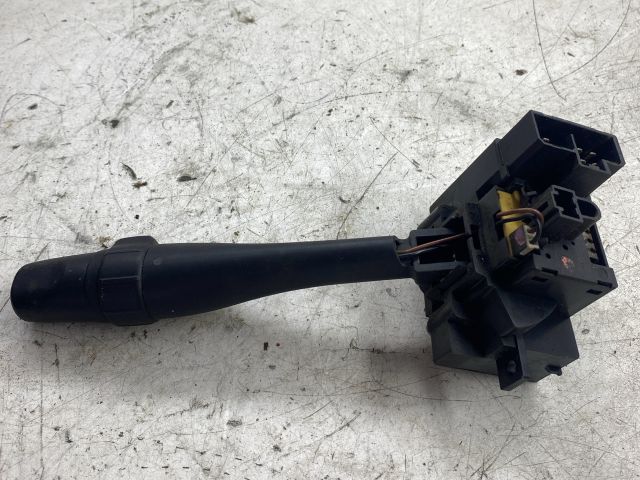 bontott NISSAN VANETTE Jobb Kormánykapcsoló Ablaktörlő