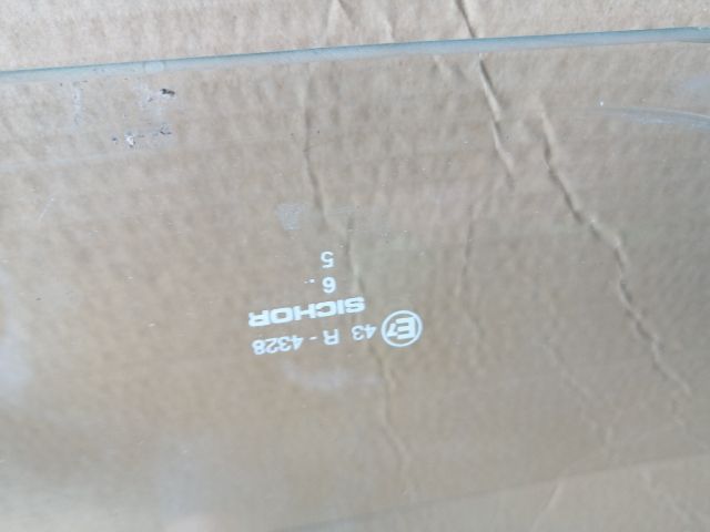 bontott NISSAN VANETTE Jobb Tolóajtó Ablak