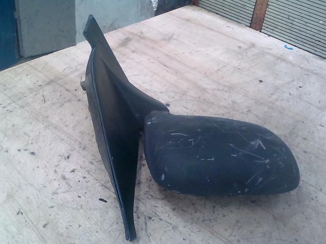 bontott NISSAN VANETTE Jobb Visszapillantó Tükör (Mechanikus)