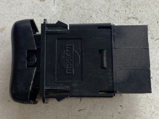 bontott NISSAN VANETTE Kapcsoló (Magában)