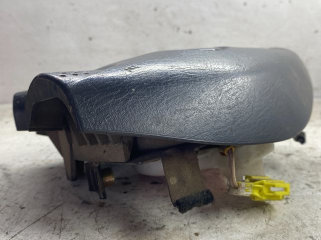 bontott NISSAN VANETTE Kormánylégzsák